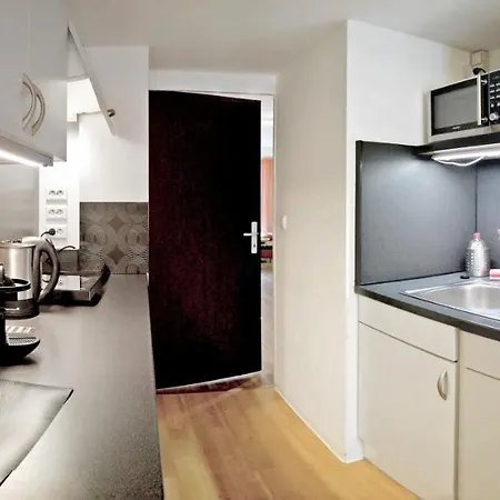 City-apartment 65qm 2-schlafzimmer Wlan Nichtraucher Parken *