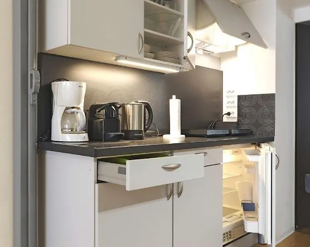 City-apartment 65qm 2-schlafzimmer Wlan Nichtraucher Parken *