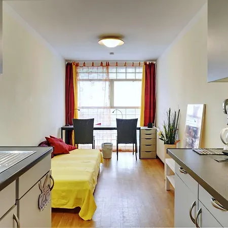 City-apartment 65qm 2-schlafzimmer Wlan Nichtraucher Parken Appartement Düsseldorf