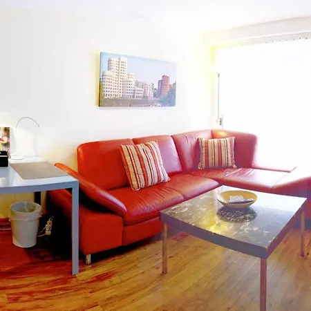 City-apartment 65qm 2-schlafzimmer Wlan Nichtraucher Parken *