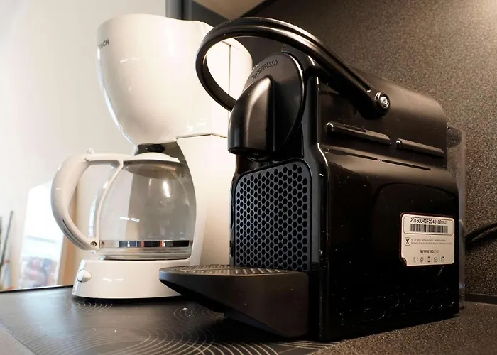 City-apartment 65qm 2-schlafzimmer Wlan Nichtraucher Parken Apartman