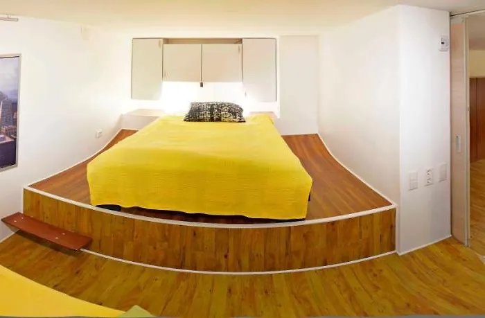 Apartman City-apartment 65qm 2-schlafzimmer Wlan Nichtraucher Parken Düsseldorf