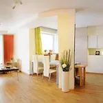 City-apartment 65qm 2-schlafzimmer Wlan Nichtraucher Parken Apartment *