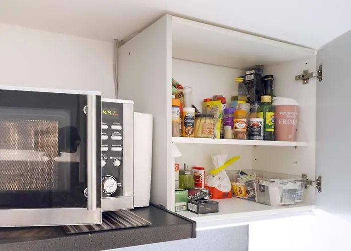 City-apartment 65qm 2-schlafzimmer Wlan Nichtraucher Parken Apartment