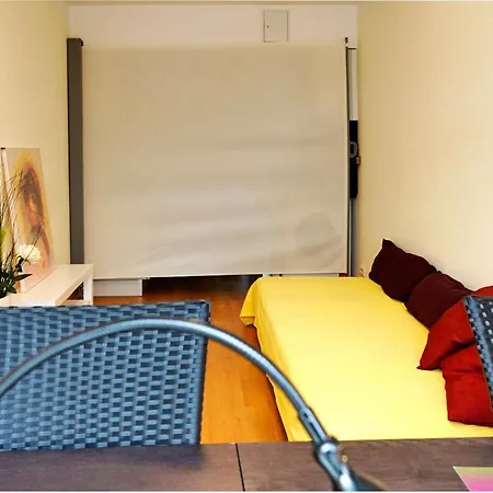 City-apartment 65qm 2-schlafzimmer Wlan Nichtraucher Parken 아파트 *