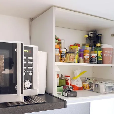 City-apartment 65qm 2-schlafzimmer Wlan Nichtraucher Parken 아파트