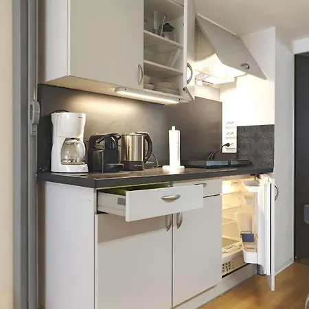 City-apartment 65qm 2-schlafzimmer Wlan Nichtraucher Parken *